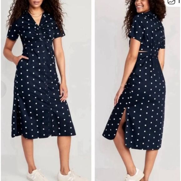 Old Navy Dresses & Skirts - Old Navy polka dot cutout side midi dress size small